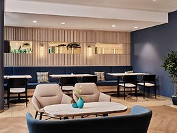 Crowne Plaza Bratislava by IHG