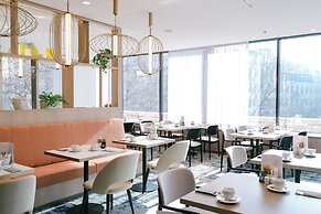 Crowne Plaza Bratislava by IHG