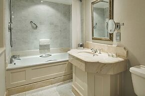 Hanbury Manor Marriott Hotel & Country Club