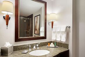 Hilton East Brunswick Hotel & Executive Meeting Center