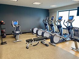 Hilton East Brunswick Hotel & Executive Meeting Center