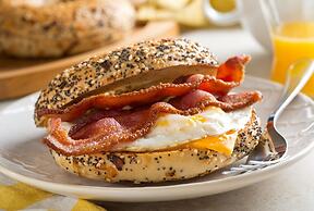 Fairfield by Marriott Inn & Suites Providence Airport Warwick