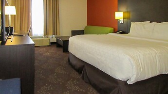 Clarion Pointe Evansville North