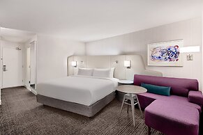 Crowne Plaza Atlanta Perimeter at Ravinia by IHG