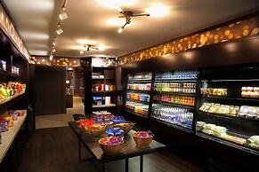 Crowne Plaza Atlanta Perimeter at Ravinia by IHG