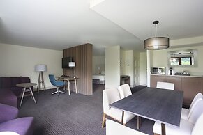 Crowne Plaza Atlanta Perimeter at Ravinia by IHG