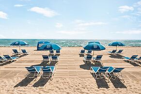 Waldorf Towers South Beach