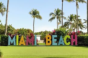 Waldorf Towers South Beach