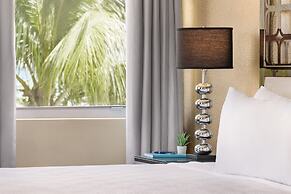 Waldorf Towers South Beach