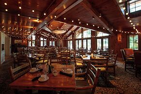 The Lodge at Vail, a RockResort by Vail Resorts