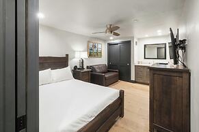 The Lodge at Vail, a RockResort by Vail Resorts