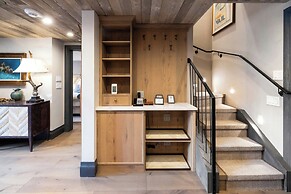 The Lodge at Vail, a RockResort by Vail Resorts