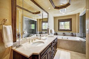 The Lodge at Vail, a RockResort by Vail Resorts