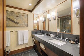 The Lodge at Vail, a RockResort by Vail Resorts