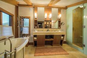 The Lodge at Vail, a RockResort by Vail Resorts