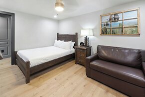 The Lodge at Vail, a RockResort by Vail Resorts