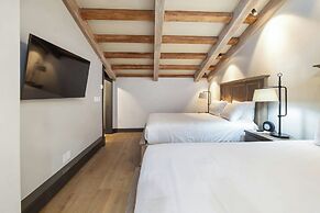 The Lodge at Vail, a RockResort by Vail Resorts