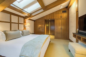 The Lodge at Vail, a RockResort by Vail Resorts