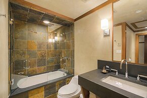 The Lodge at Vail, a RockResort by Vail Resorts