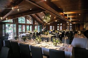 The Lodge at Vail, a RockResort by Vail Resorts