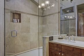 The Lodge at Vail, A RockResort