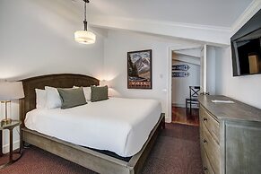 The Lodge at Vail, a RockResort by Vail Resorts