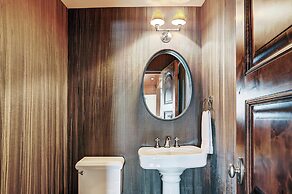 The Lodge at Vail, a RockResort by Vail Resorts