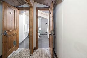 The Lodge at Vail, a RockResort by Vail Resorts