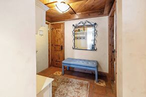 The Lodge at Vail, a RockResort by Vail Resorts