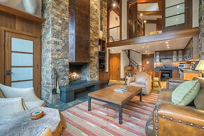 The Lodge at Vail, a RockResort by Vail Resorts