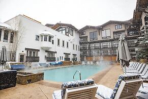 The Lodge at Vail, a RockResort by Vail Resorts