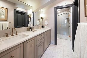 The Lodge at Vail, a RockResort by Vail Resorts