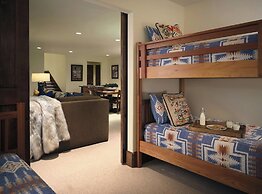 The Lodge at Vail, a RockResort by Vail Resorts