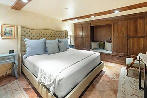 The Lodge at Vail, a RockResort by Vail Resorts