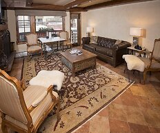 The Lodge at Vail, A RockResort