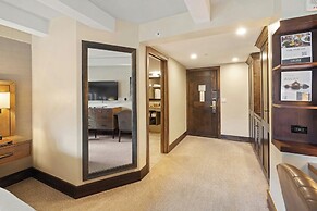 The Lodge at Vail, a RockResort by Vail Resorts