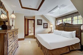 The Lodge at Vail, A RockResort