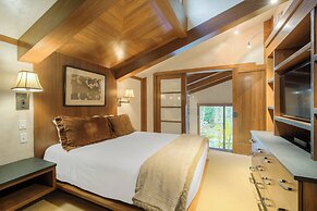 The Lodge at Vail, a RockResort by Vail Resorts