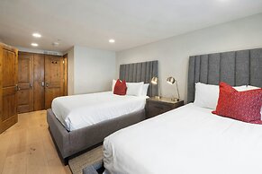 The Lodge at Vail, a RockResort by Vail Resorts