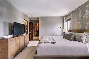 The Lodge at Vail, a RockResort by Vail Resorts