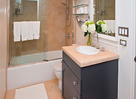 The Lodge at Vail, A RockResort