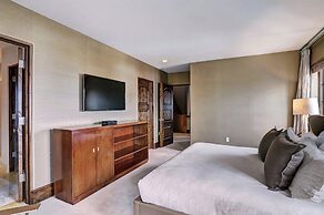 The Lodge at Vail, a RockResort by Vail Resorts
