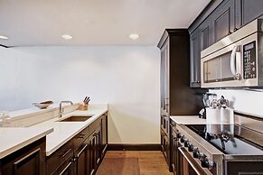 The Lodge at Vail, A RockResort