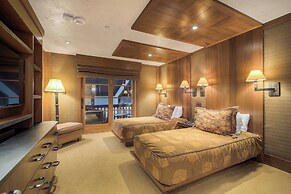 The Lodge at Vail, a RockResort by Vail Resorts