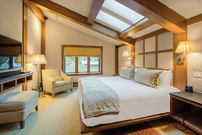 The Lodge at Vail, a RockResort by Vail Resorts