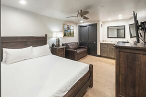 The Lodge at Vail, a RockResort by Vail Resorts