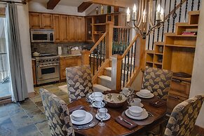 The Lodge at Vail, A RockResort