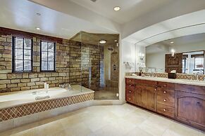 The Lodge at Vail, a RockResort by Vail Resorts
