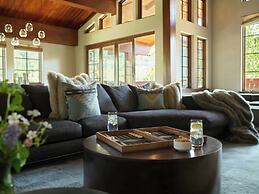 The Lodge at Vail, a RockResort by Vail Resorts