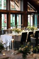 The Lodge at Vail, a RockResort by Vail Resorts